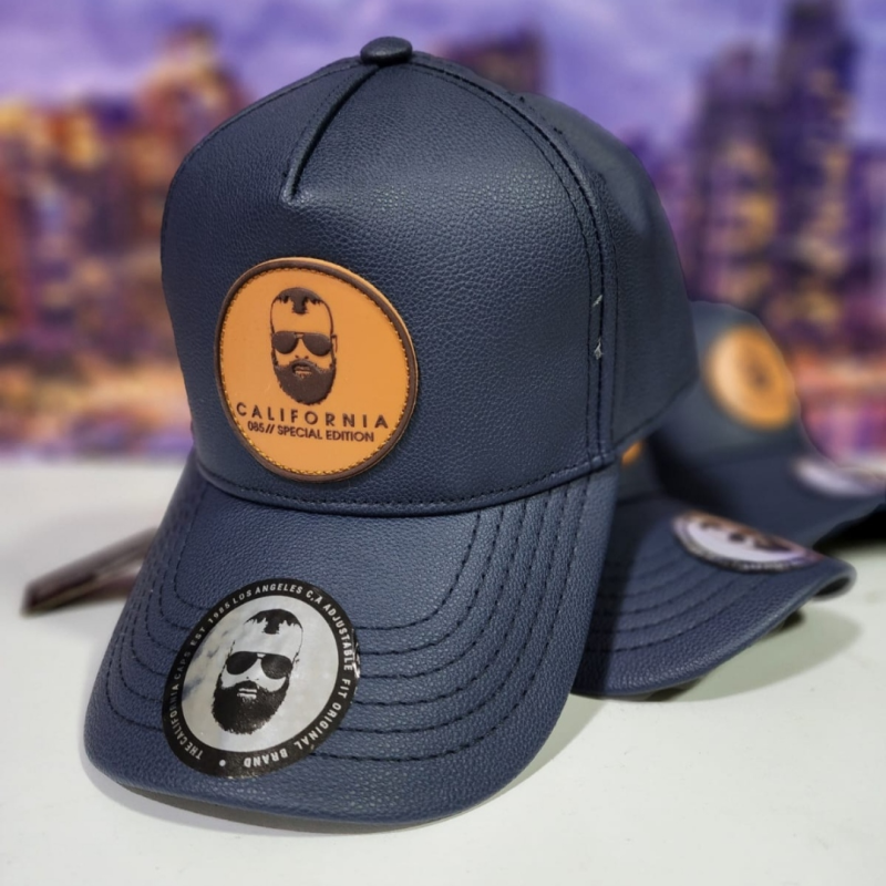 GORRA CALIFORNIA TIPO CUERO AZUL 